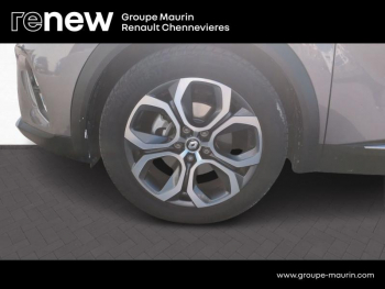 Photo 9 du bon plan RENAULT Captur 1.6 E-Tech hybride 145ch Intens -21 occasion à 18299 €