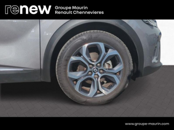 Photo 11 du bon plan RENAULT Captur 1.6 E-Tech hybride 145ch Intens -21 occasion à 18299 €