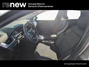 Photo 13 du bon plan RENAULT Captur 1.6 E-Tech hybride 145ch Intens -21 occasion à 18299 €