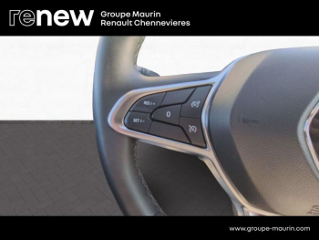 Photo 20 du bon plan RENAULT Captur 1.6 E-Tech hybride 145ch Intens -21 occasion à 18299 €