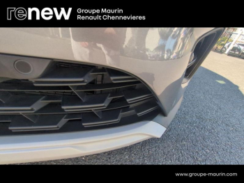 Photo 33 du bon plan RENAULT Captur 1.6 E-Tech hybride 145ch Intens -21 occasion à 18299 €