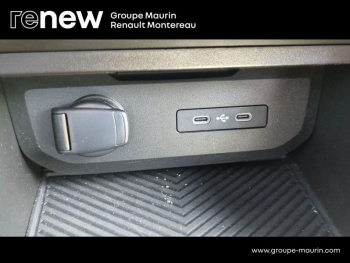 Photo 24 du bon plan DACIA Duster 1.6 hybrid 140ch Journey occasion à 24490 €