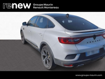 Photo 3 du bon plan RENAULT Arkana 1.6 E-Tech hybride 145ch Engineered -22 occasion à 22491 €