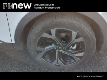 Photo 8 du bon plan RENAULT Arkana 1.6 E-Tech hybride 145ch Engineered -22 occasion à 22491 €