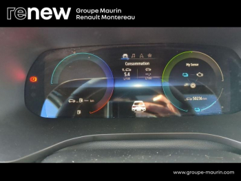 Photo 18 du bon plan RENAULT Arkana 1.6 E-Tech hybride 145ch Engineered -22 occasion à 22491 €