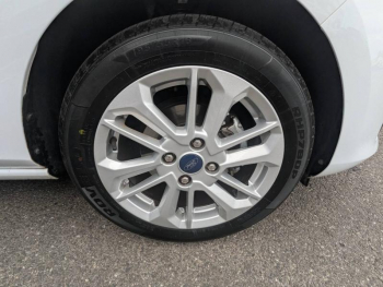 Photo 9 du bon plan FORD Fiesta 1.0 Flexifuel 95ch Titanium Business 5p occasion à 16580 €