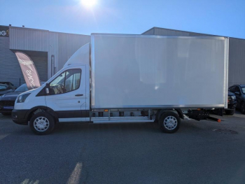 Photo 2 du bon plan FORD Transit 2T Fg VUL FORD Electrique 184 ch  E 390 L3 Trend CAISSE 19M3 + HAYON 750KG + PACK MESSAGERIE occasion à 64943 €