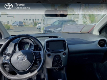 Photo 14 du bon plan TOYOTA Aygo 1.0 VVT-i 72ch x-play x-app 5p X-Style occasion à 9990 €