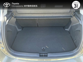 Photo 10 du bon plan TOYOTA Yaris 116h Design Pack 5p MY22 occasion à 18290 €