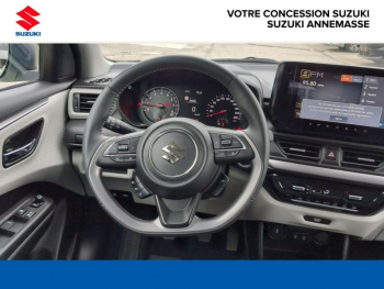 Photo 13 du bon plan SUZUKI Swift 1.2 Hybrid 83ch Pack AllGrip occasion à 18990 €