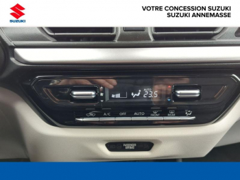 Photo 20 du bon plan SUZUKI Swift 1.2 Hybrid 83ch Pack AllGrip occasion à 18990 €