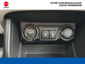 Photo 21 du bon plan SUZUKI Swift 1.2 Hybrid 83ch Pack AllGrip occasion à 18990 €