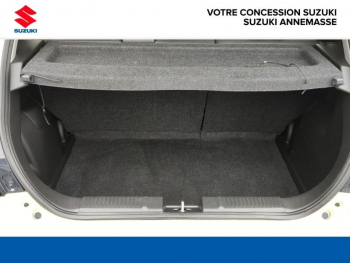 Photo 23 du bon plan SUZUKI Swift 1.2 Hybrid 83ch Pack AllGrip occasion à 18990 €