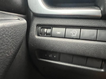 Photo 23 du bon plan NISSAN Qashqai 1.3 Mild Hybrid 140ch N-Connecta 2022 occasion à 19490 €