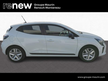 Photo 3 du bon plan RENAULT Clio 1.6 E-Tech 145ch full hybrid Evolution - 24 occasion à 18900 €