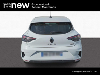 Photo 4 du bon plan RENAULT Clio 1.6 E-Tech 145ch full hybrid Evolution - 24 occasion à 18900 €