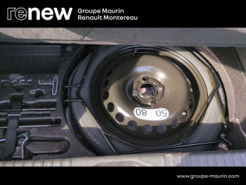 Photo 14 du bon plan RENAULT Clio 1.6 E-Tech 145ch full hybrid Evolution - 24 occasion à 18900 €