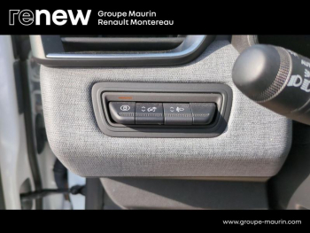 Photo 24 du bon plan RENAULT Clio 1.6 E-Tech 145ch full hybrid Evolution - 24 occasion à 18900 €