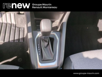 Photo 32 du bon plan RENAULT Clio 1.6 E-Tech 145ch full hybrid Evolution - 24 occasion à 18900 €