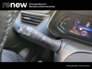 Photo 17 du bon plan RENAULT Arkana 1.6 E-Tech 145ch Business occasion à 15999 €