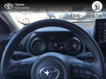 Photo 13 du bon plan TOYOTA Yaris 120 VVT-i Design 5p MY22 occasion à 15490 €