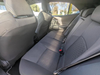 Photo 4 du bon plan TOYOTA Corolla 122h Design occasion à 17990 €