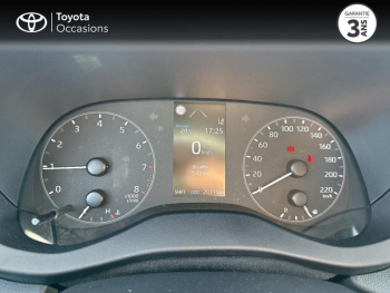 Photo 14 du bon plan TOYOTA Yaris 120 VVT-i Dynamic Business 5p MC24 occasion à 16990 €