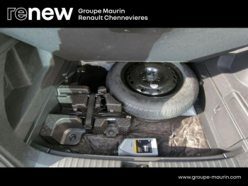 Photo 14 du bon plan RENAULT Arkana 1.6 E-Tech hybride 145ch RS Line Fast Track occasion à 24999 €