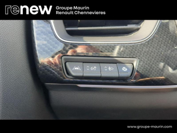 Photo 21 du bon plan RENAULT Arkana 1.6 E-Tech hybride 145ch RS Line Fast Track occasion à 24999 €