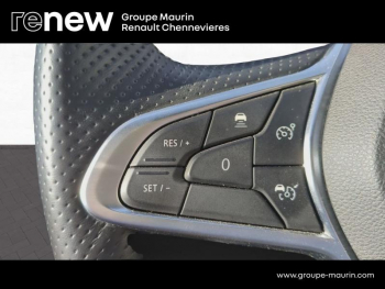 Photo 23 du bon plan RENAULT Arkana 1.6 E-Tech hybride 145ch RS Line Fast Track occasion à 24999 €