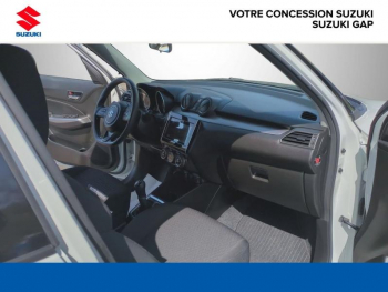Photo 15 du bon plan SUZUKI Swift 1.2 Dualjet Hybrid 83ch Pack AllGrip occasion à 14990 €