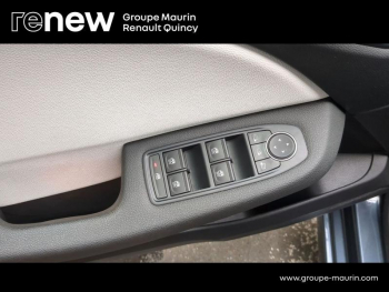 Photo 10 du bon plan RENAULT Clio 1.6 E-Tech hybride 140ch Intens -21N occasion à 16490 €