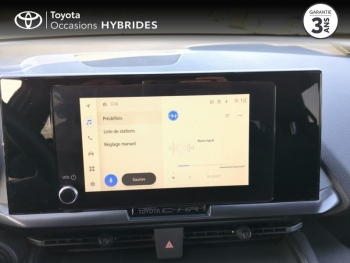 Photo 15 du bon plan TOYOTA C-HR 1.8 Hybride 140ch Design MY25 occasion à 29990 €
