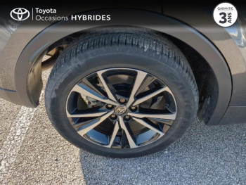 Photo 16 du bon plan TOYOTA C-HR 1.8 Hybride 140ch Design MY25 occasion à 29990 €