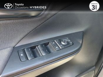 Photo 22 du bon plan TOYOTA C-HR 1.8 Hybride 140ch Design MY25 occasion à 29990 €