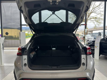 Photo 7 du bon plan NISSAN Juke 1.6 Hybrid 143ch N-Design 2023 occasion à 21990 €