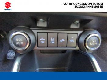 Photo 16 du bon plan SUZUKI Ignis 1.2 Dualjet Hybrid 83ch Pack Allgrip occasion à 17990 €