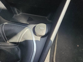 Photo 30 du bon plan FORD Fiesta 1.0 EcoBoost Hybrid 125ch Titanium Business 5p occasion à 14790 €