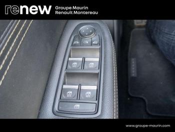 Photo 19 du bon plan RENAULT Arkana 1.6 E-Tech hybride 145ch Engineered -22 occasion à 21900 €