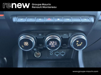 Photo 20 du bon plan RENAULT Arkana 1.6 E-Tech hybride 145ch Engineered -22 occasion à 21900 €