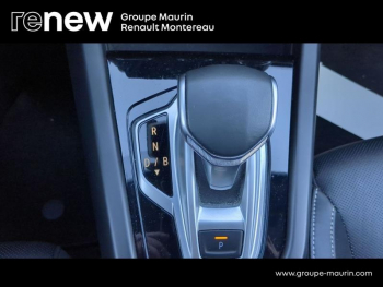 Photo 21 du bon plan RENAULT Arkana 1.6 E-Tech hybride 145ch Engineered -22 occasion à 21900 €