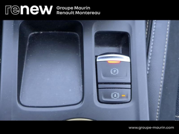 Photo 24 du bon plan RENAULT Arkana 1.6 E-Tech hybride 145ch Engineered -22 occasion à 21900 €