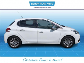 Photo 6 du bon plan PEUGEOT 208 1.2 PureTech 110ch E6.c Allure S&S 5p occasion à 6990 €