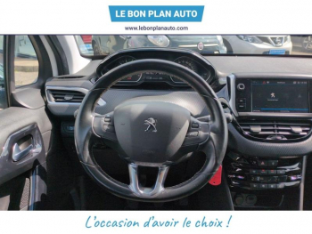 Photo 10 du bon plan PEUGEOT 208 1.2 PureTech 110ch E6.c Allure S&S 5p occasion à 6990 €