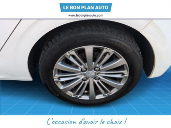 Photo 21 du bon plan PEUGEOT 208 1.2 PureTech 110ch E6.c Allure S&S 5p occasion à 6990 €