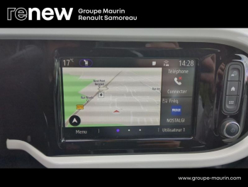 Photo 21 du bon plan RENAULT Twingo E-Tech Electric Techno R80 Achat Intégral occasion à 11700 €