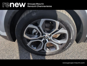 Photo 9 du bon plan RENAULT Captur 1.6 E-Tech hybride 145ch Intens -21 occasion à 18999 €