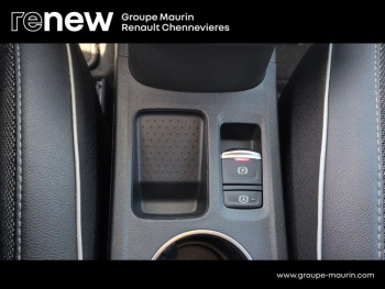 Photo 24 du bon plan RENAULT Captur 1.6 E-Tech hybride 145ch Intens -21 occasion à 18999 €