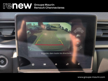 Photo 26 du bon plan RENAULT Captur 1.6 E-Tech hybride 145ch Intens -21 occasion à 18999 €