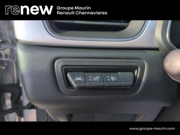 Photo 29 du bon plan RENAULT Captur 1.6 E-Tech hybride 145ch Intens -21 occasion à 18999 €